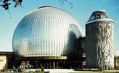 GrossPlanetarium1